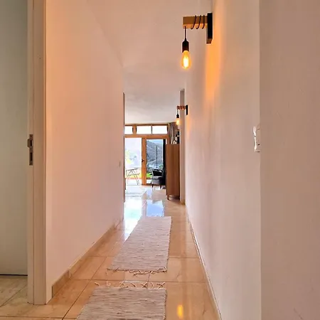 Appartement Haiti 2 Bedroom *